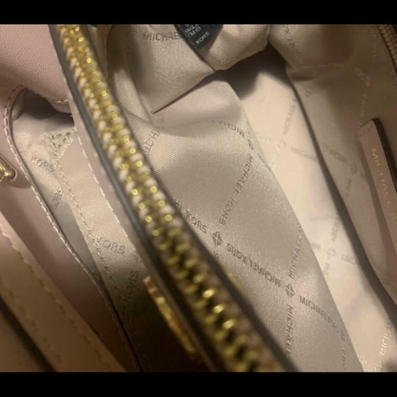 Michael kors small teagan messenger bag - Picture 2 of 3